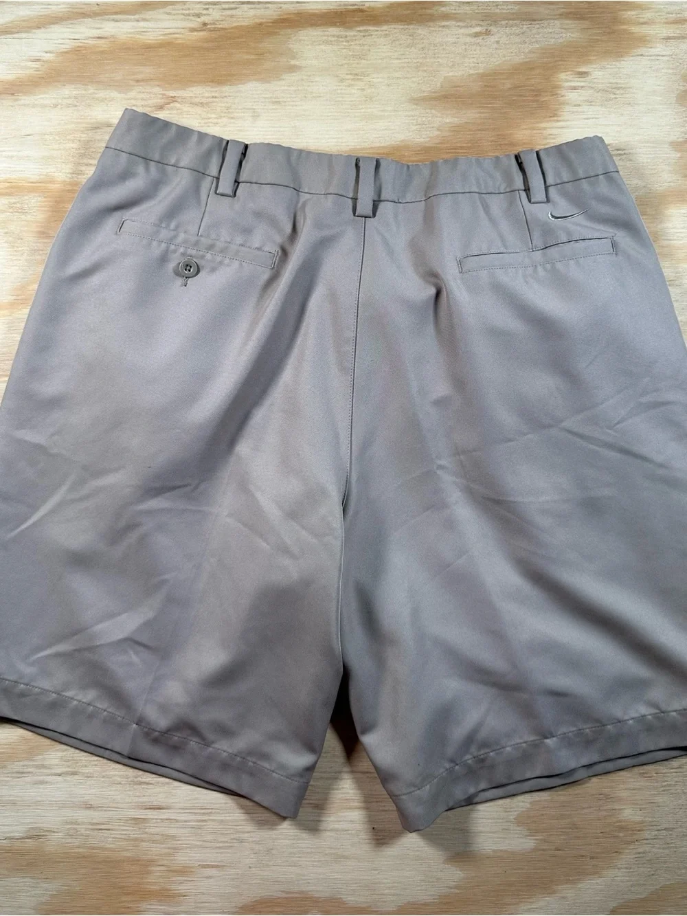 Vintage Nike Golf Fit DRY Shorts Tan Pleated Mens 38 Khaki Athletic Casual